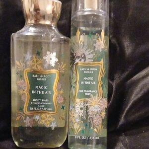 Bath & Body Works Magic in the Air Body Wash & Mist Set - Green & Gold